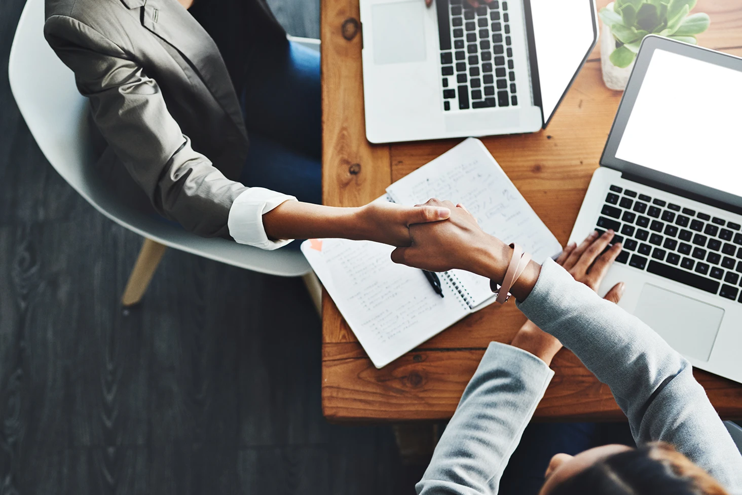 Lucid Join the Lucid Team